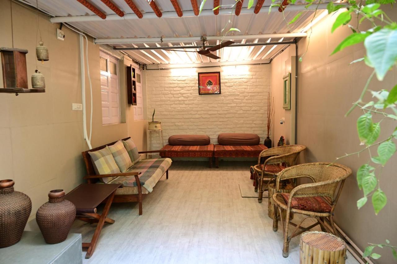 Srinekatan Heritage Villa Homestay Ahmedabad Exterior foto